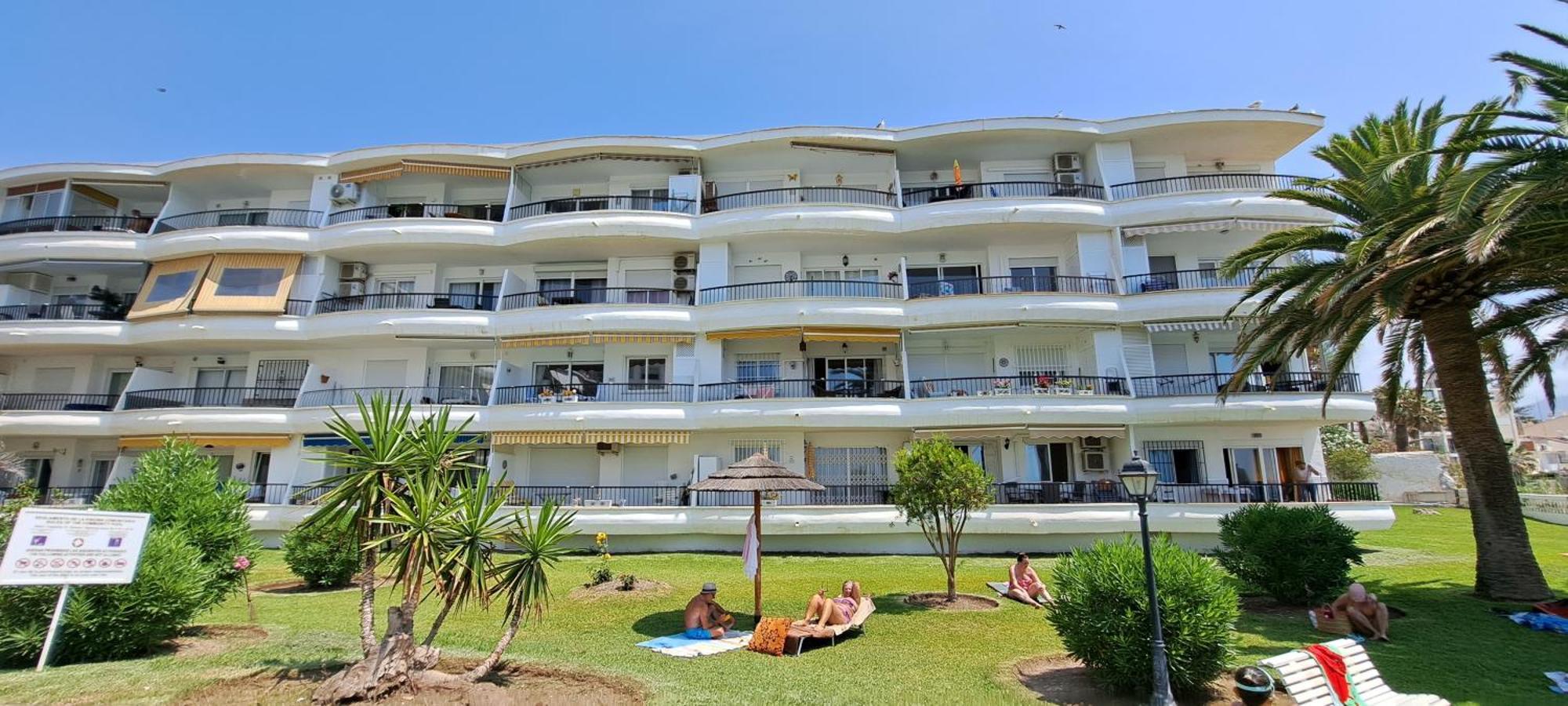 Acapulco Playa Beautiful Seaview Apartment Nerja Exterior photo